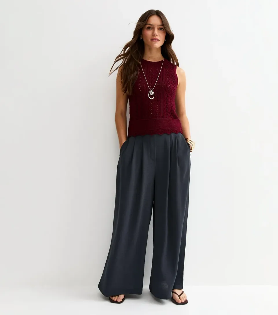 Women's Petite Navy Tailored Wide Leg Trousers