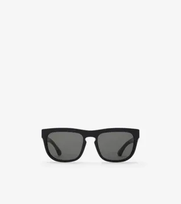 Check Square Sunglasses in Black/check