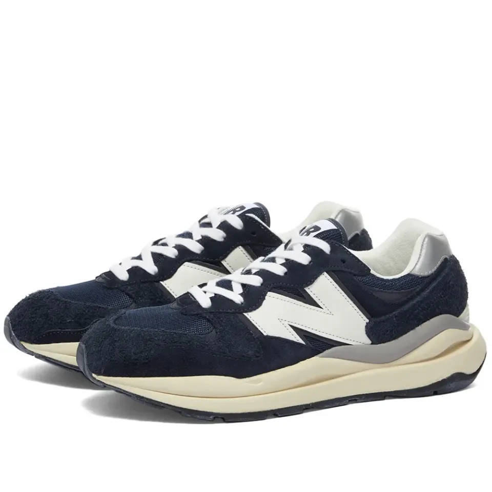 M5740VLB