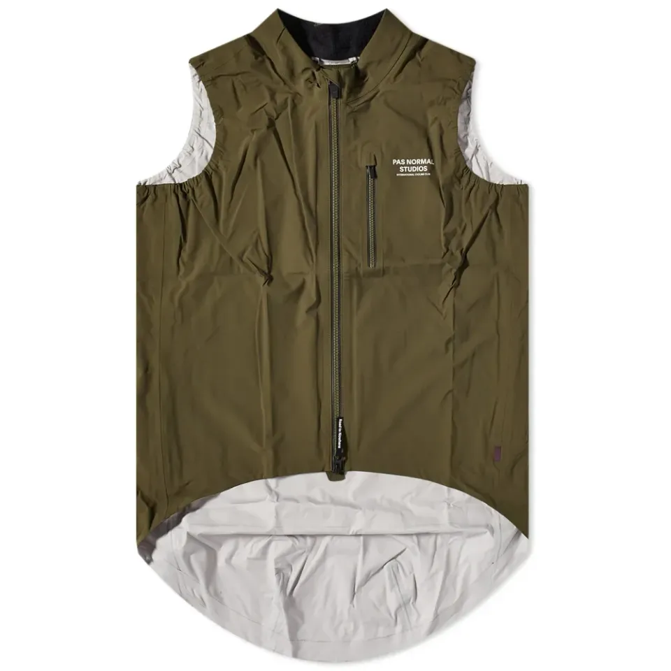 Essential Shield Gilet