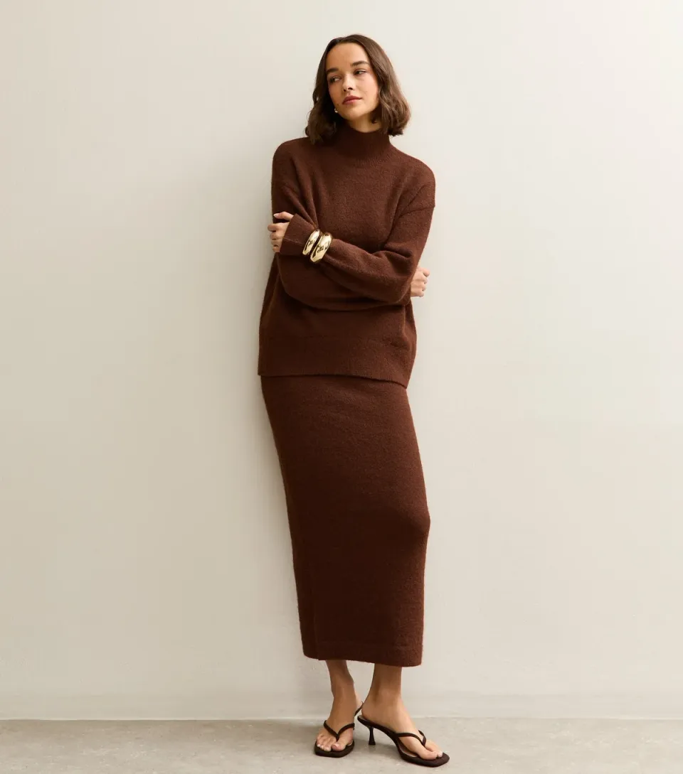 Women's Dark Brown Brushed Knit Midi Skirt