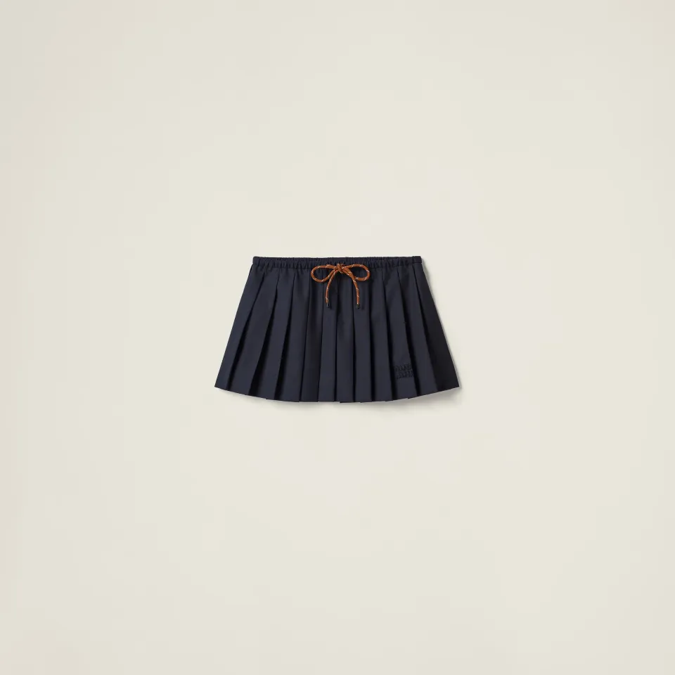 Pleated Batavia skirt