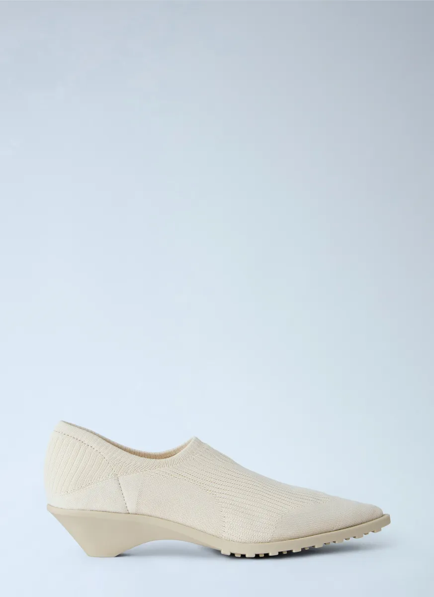 Anna Ribbed Pointed-Toe Loafers
