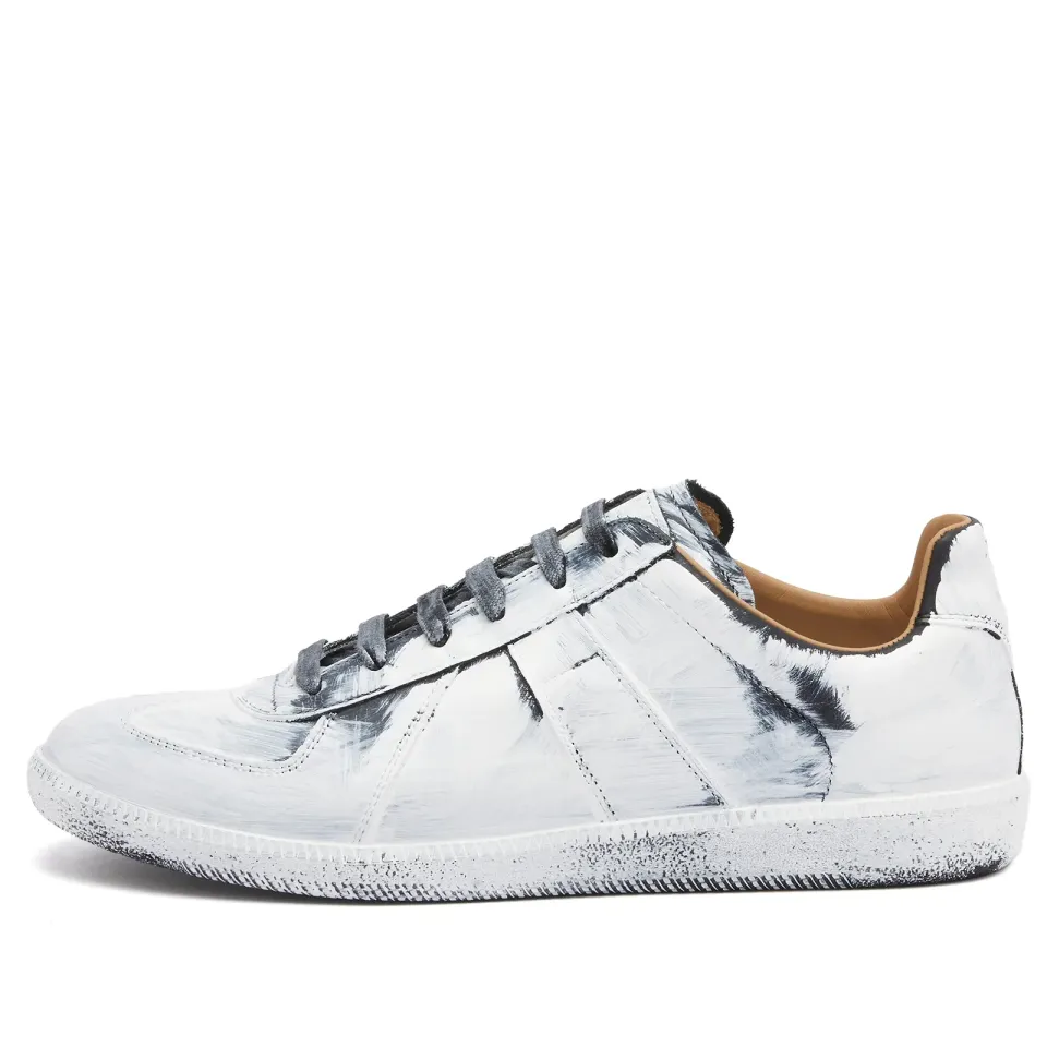 Correction Replica Sneaker