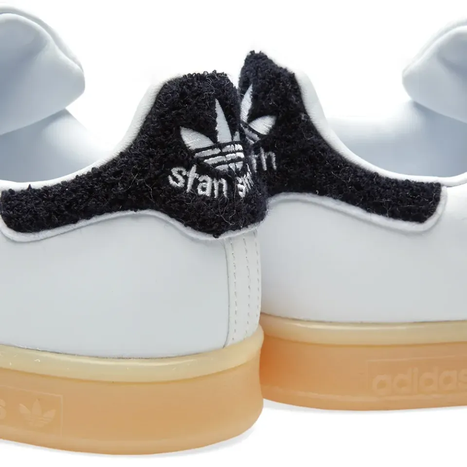 Women's Stan Smith Debossed W