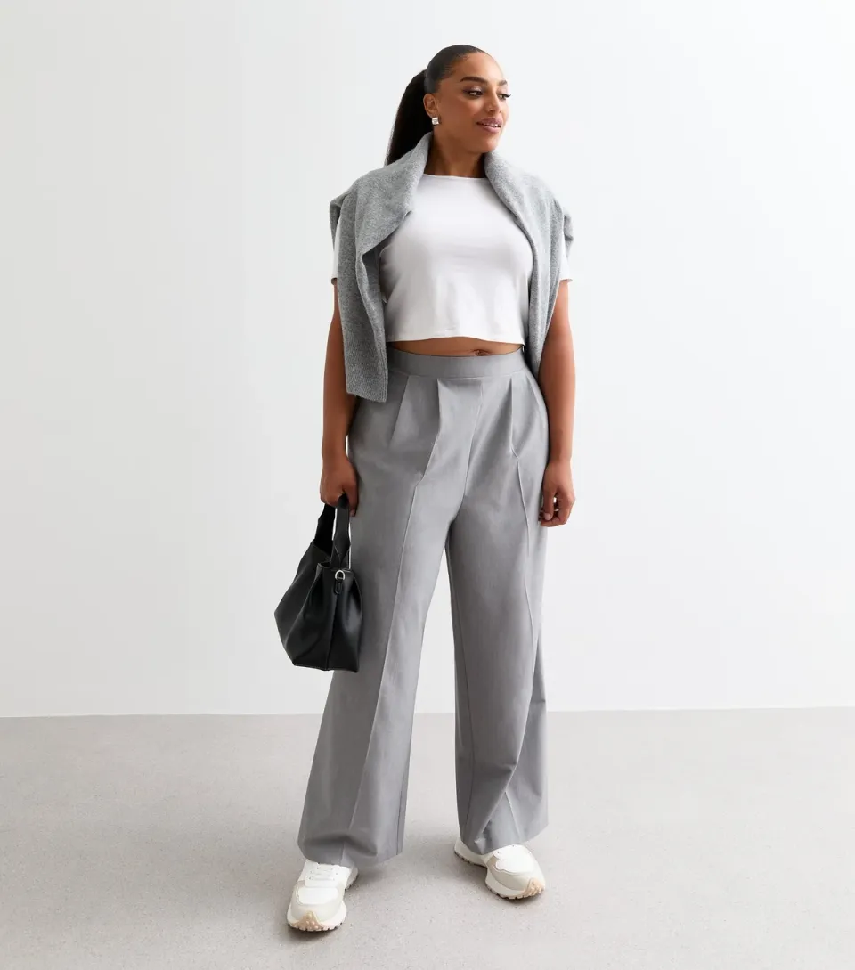 Women's Plus Size Grey Pleated Wide Leg Trousers Curves