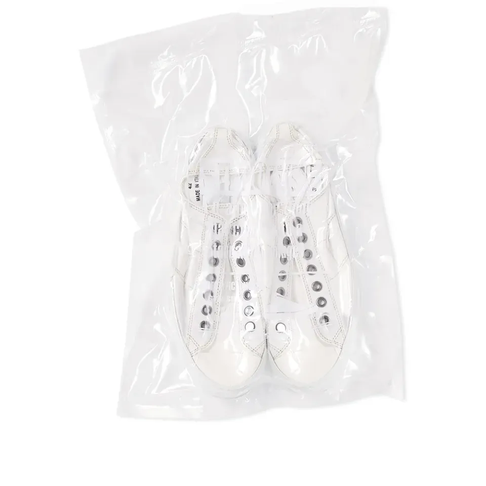 22 Stereotype Low Top Sneaker