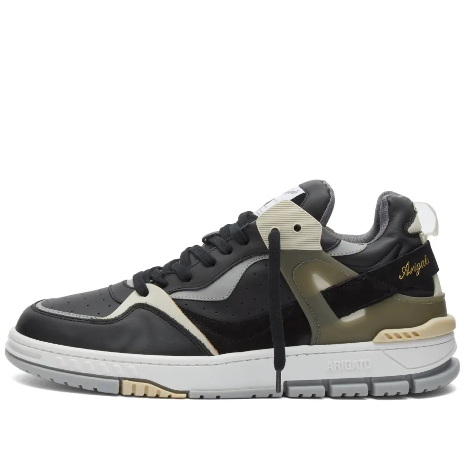 Astro Sneaker
