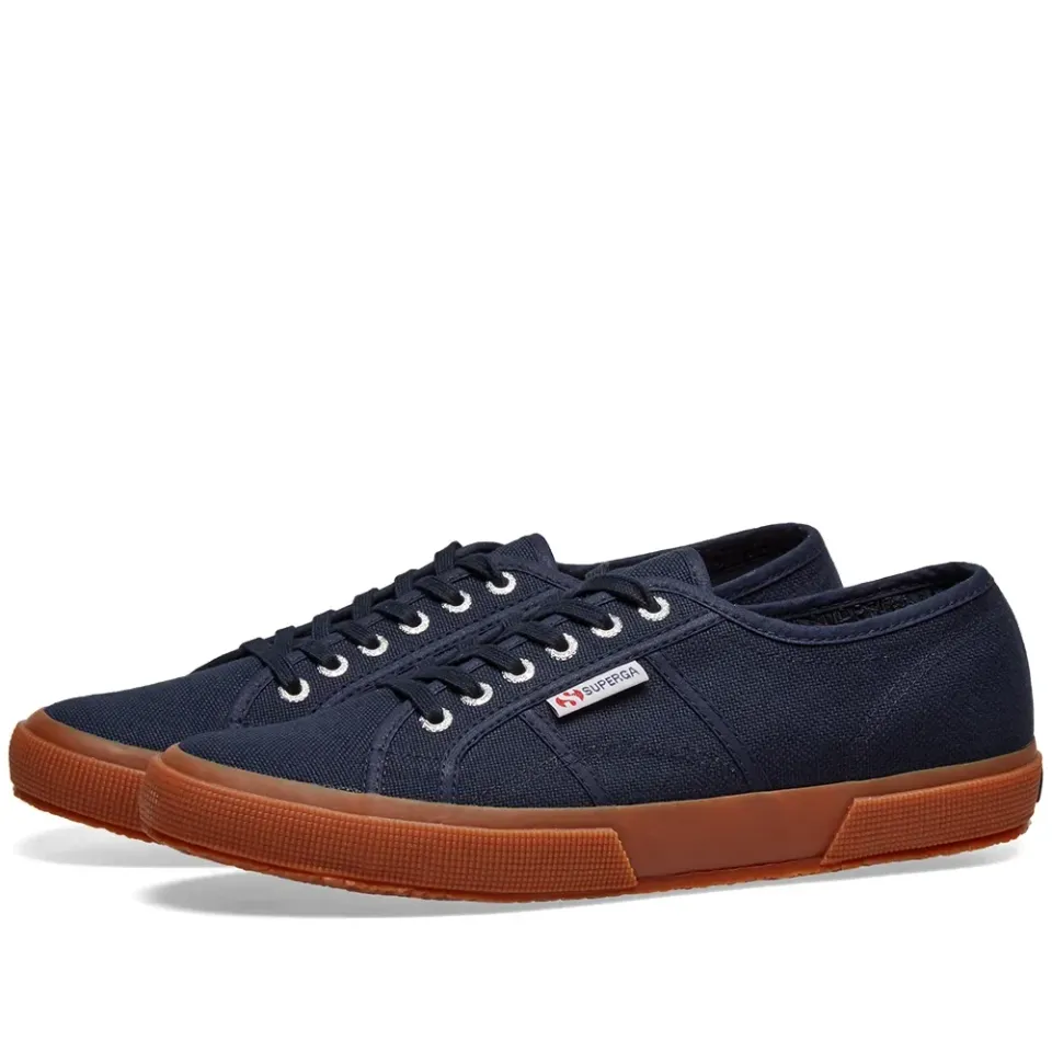 2750 Cotu Classic