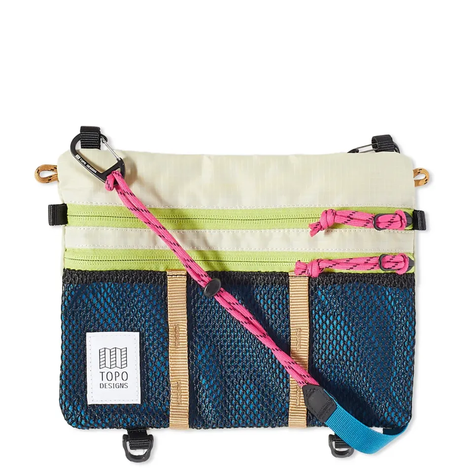 Mountain Accessory Shoulder Bag