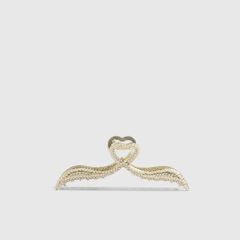 Diamante Heart Claw Clip
