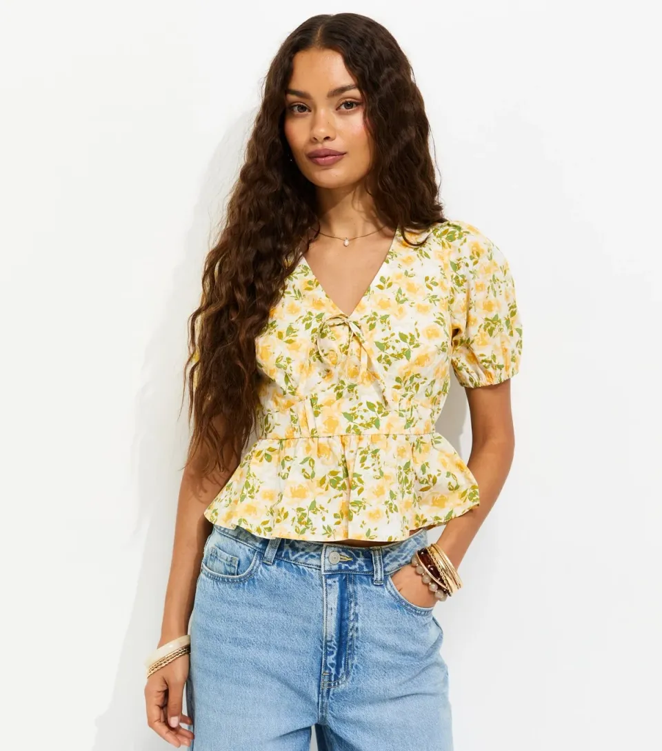 Women's Petite Yellow Cotton Floral Puff Sleeve Peplum Blouse