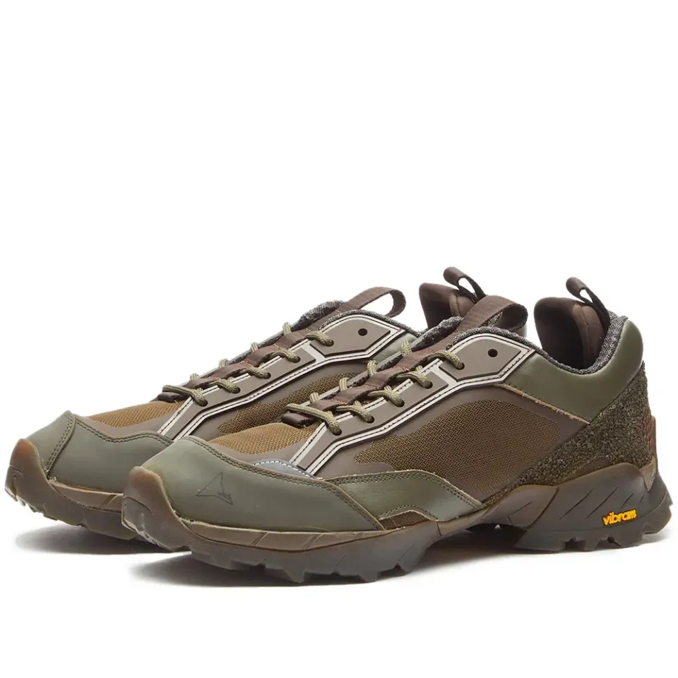 Lhakpa Hiking Sneaker