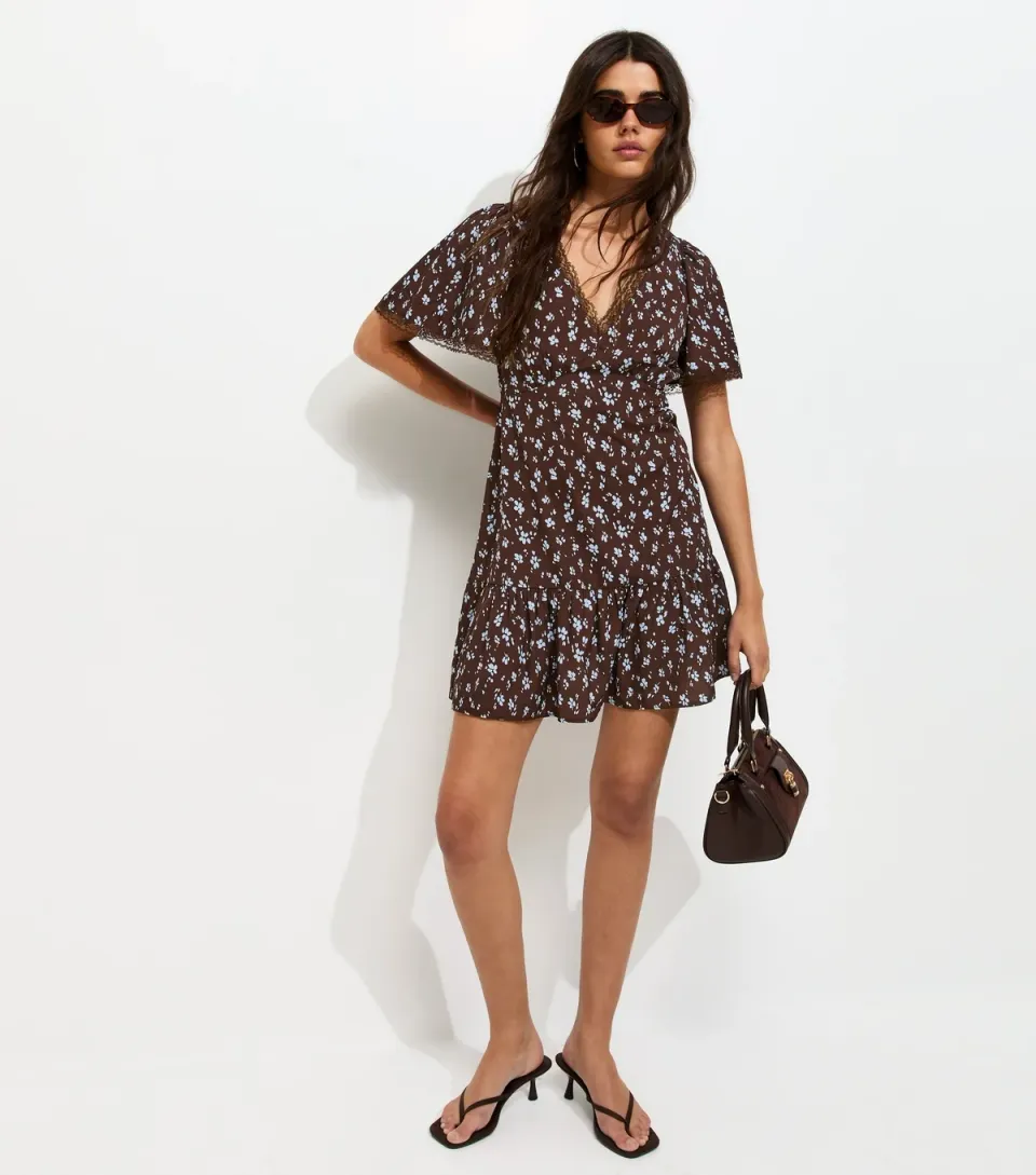 Women's Dark Brown Ditsy Floral Lace Trim Mini Tea Dress