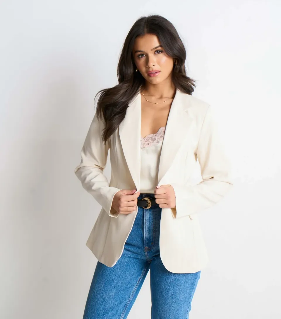 Women's Off White Seamed Breasted Blazer