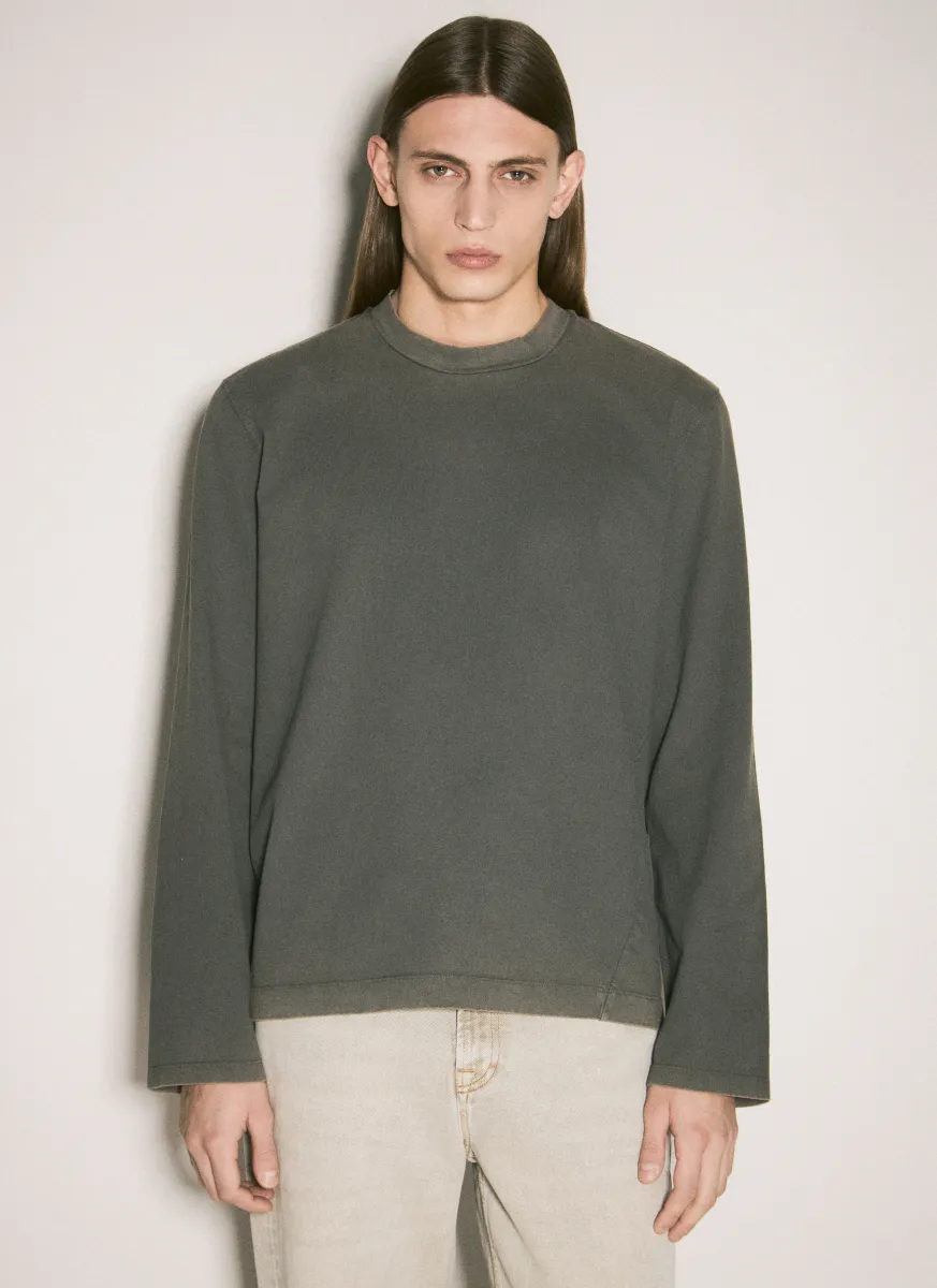 Big Long-Sleeve Sweatshirt