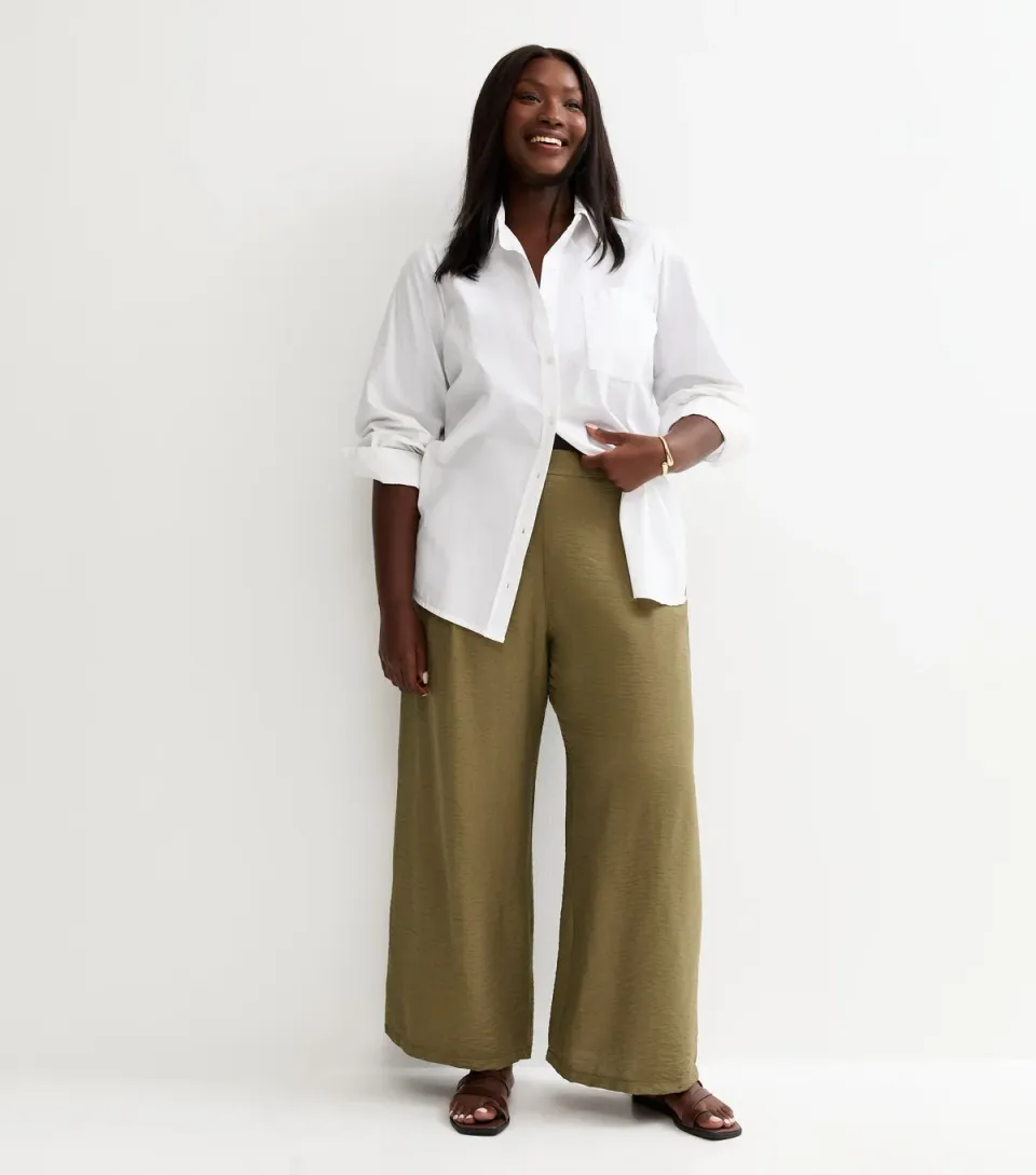 Women's Plus Size Dark Khaki Crinkle Texture Pull On Wide Leg Trousers Curves