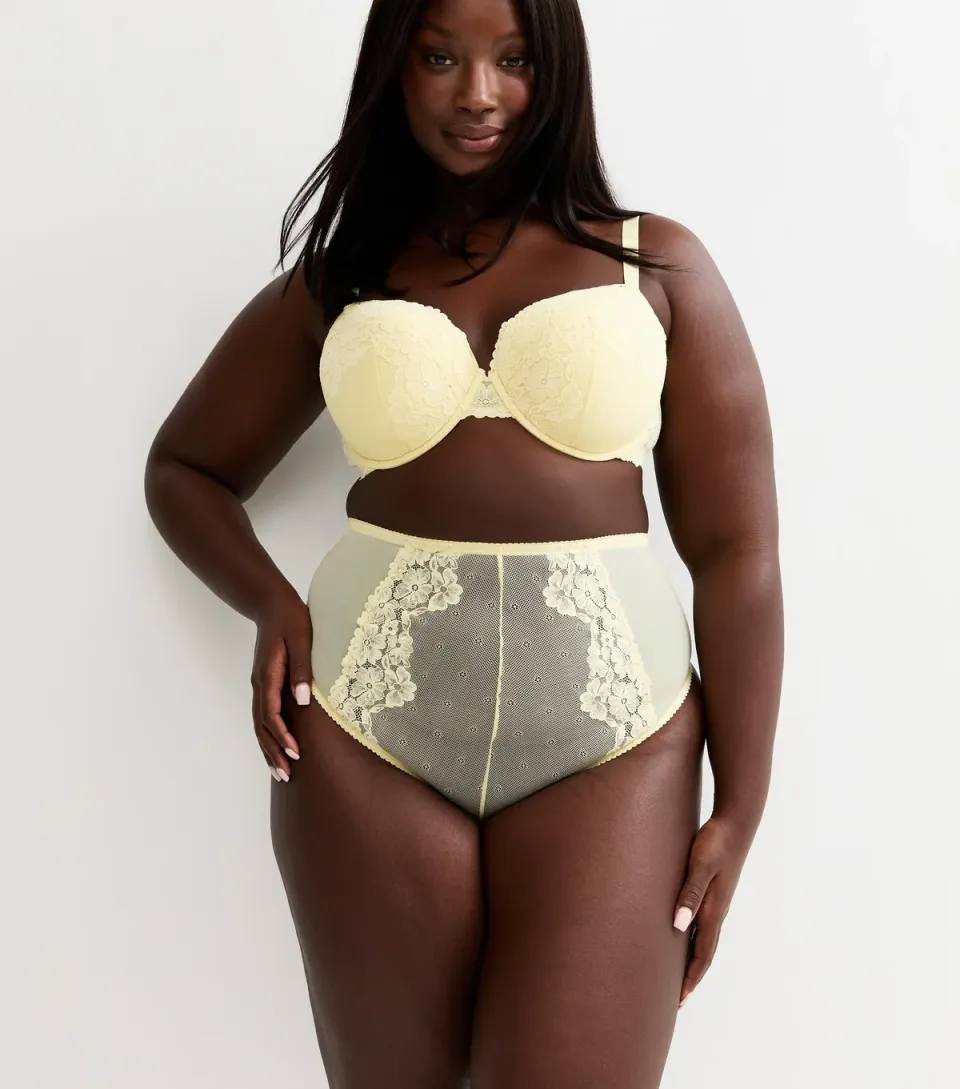 Women's Plus Size Light Yellow Floral Lace High Waist Thong Curves