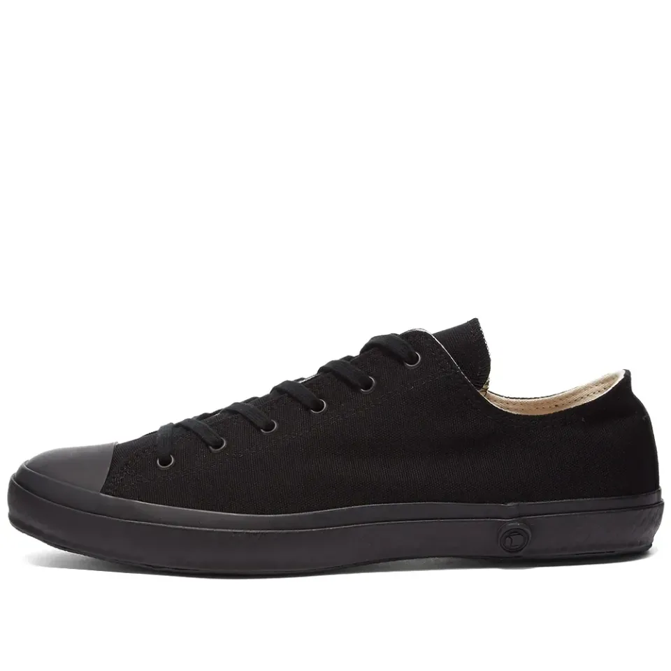 01JP Low Sneaker