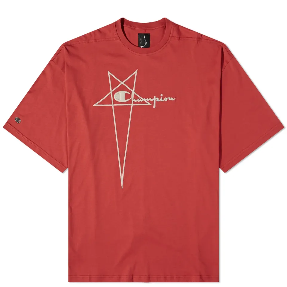 x Champion Tommy T-Shirt
