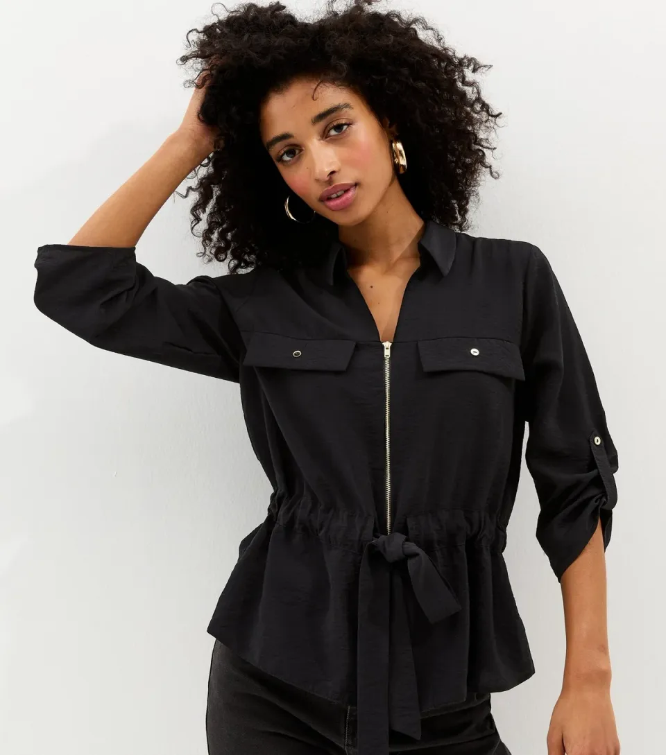 Women's Black Zip Up Cropped Sleeve Shirt