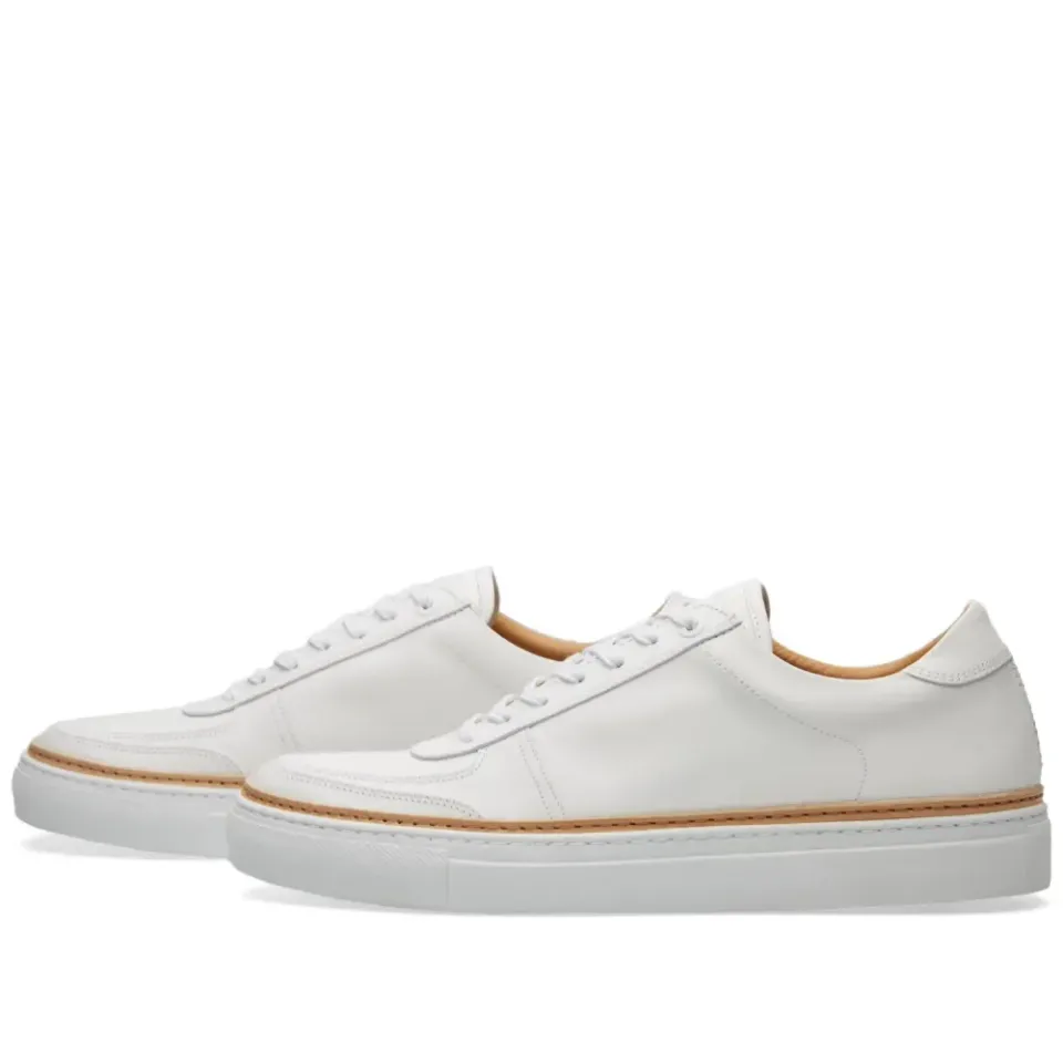 Grand Sneaker