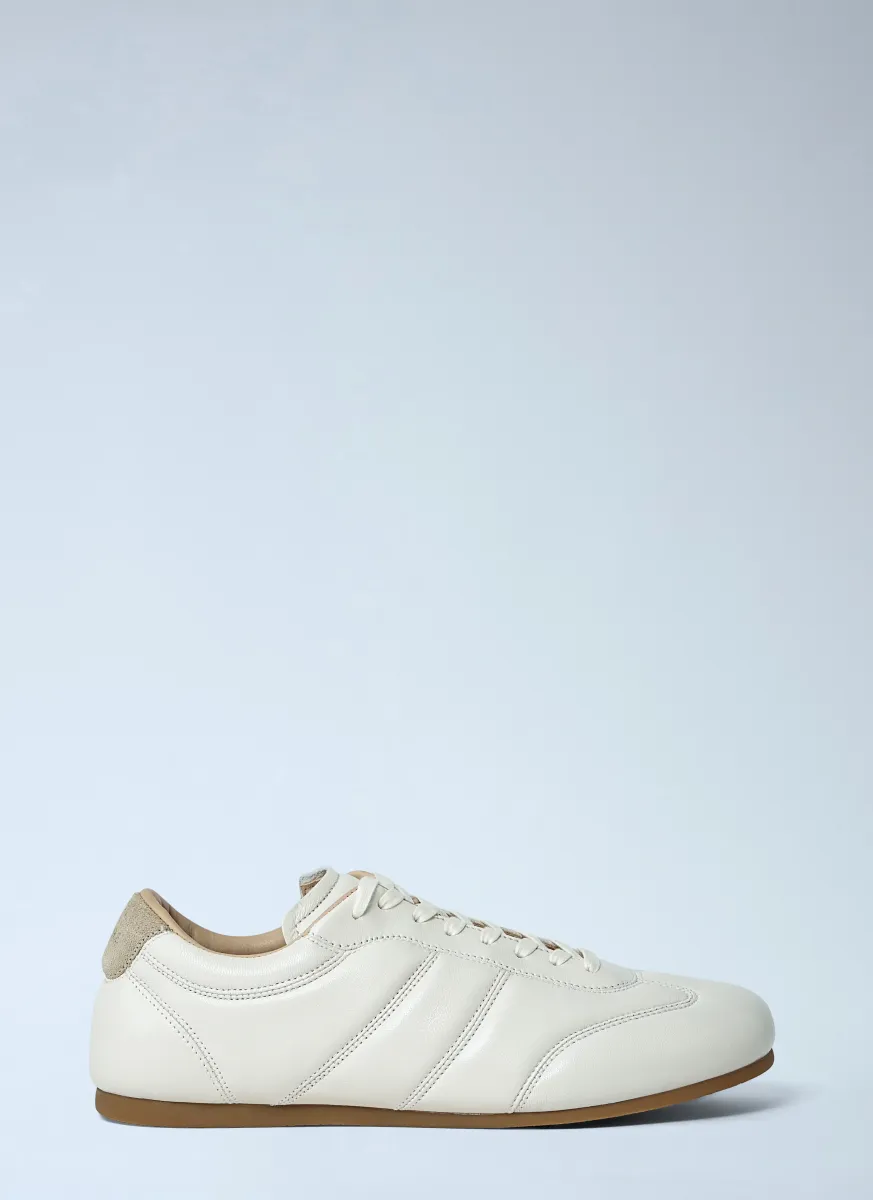 Soft Runner Sneakers