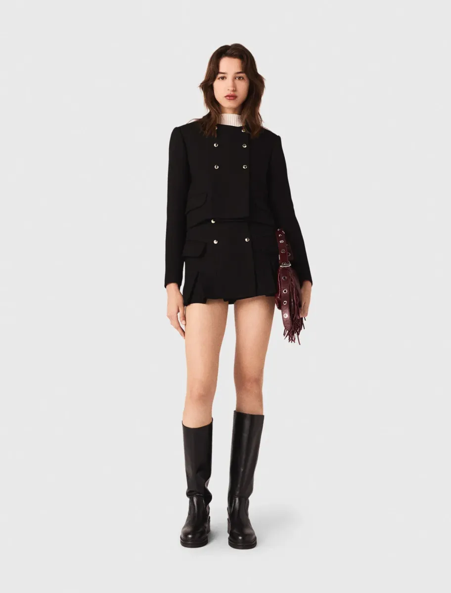 Short jacket with gold buttons