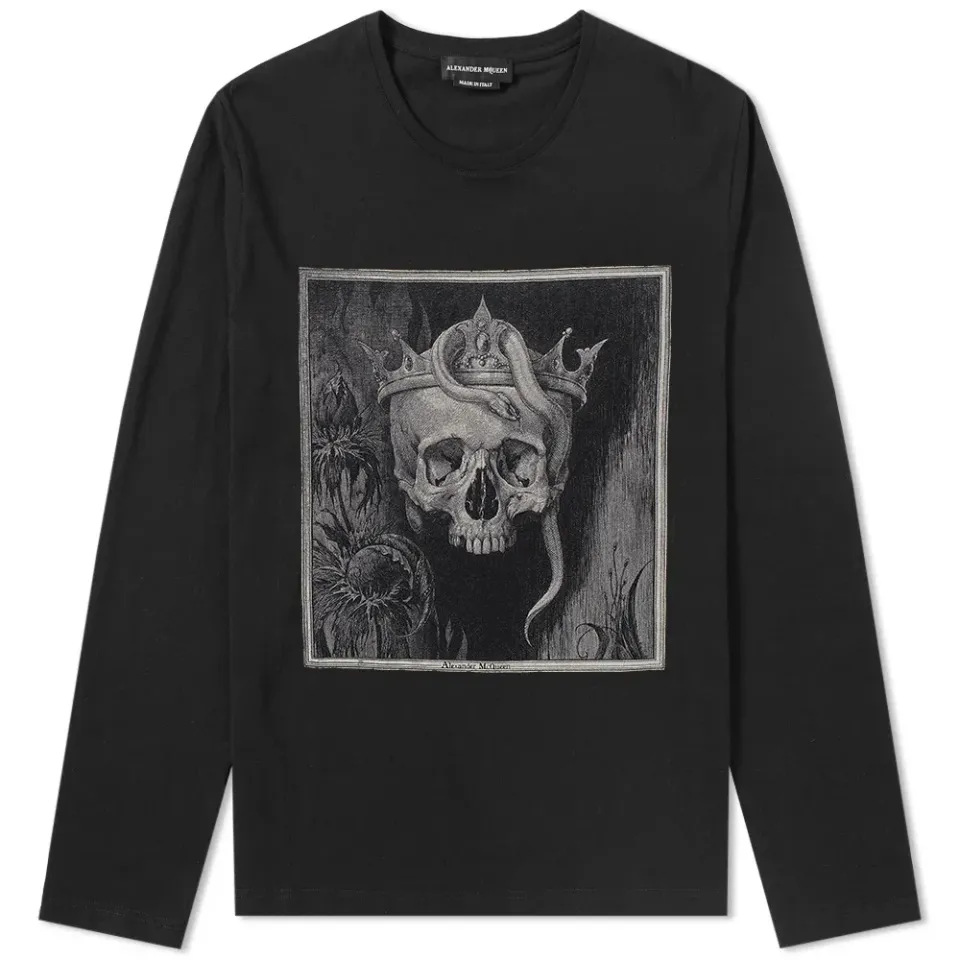 Long Sleeve Placement Skull Print Tee