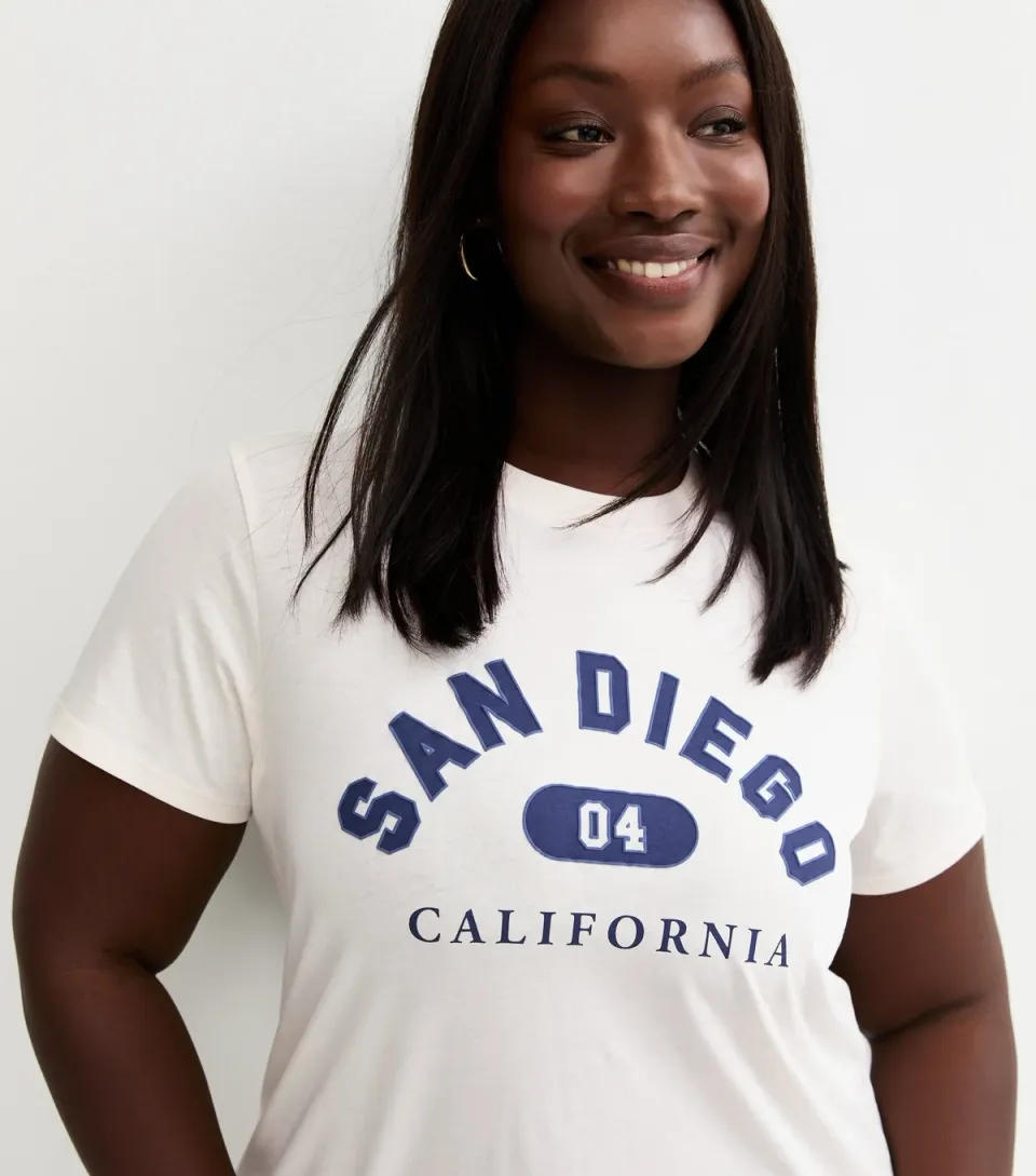 Women's Plus Size Off White San Diego Graphic T-Shirt Curves