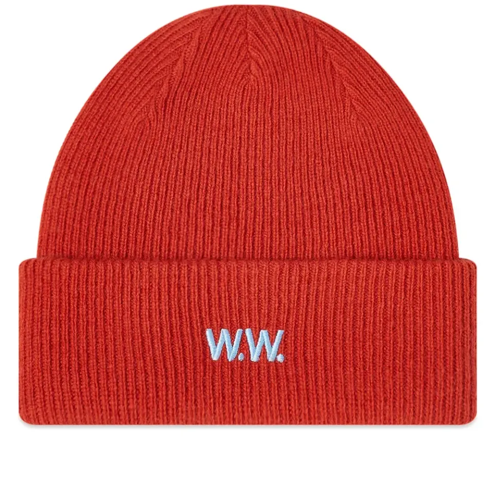 Mande Ribbed Beanie