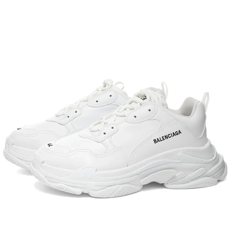 Triple S Sneaker