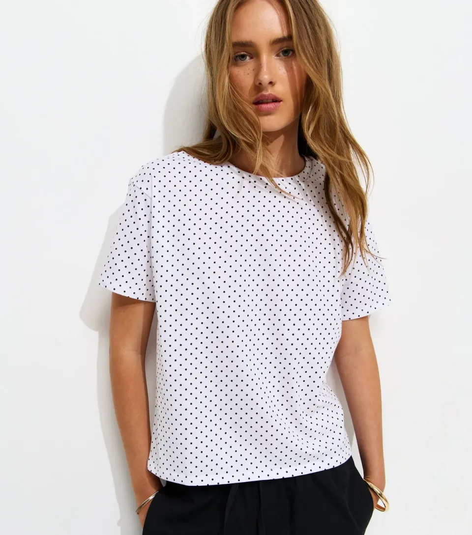 Women's White Spot Print Easy T-Shirt