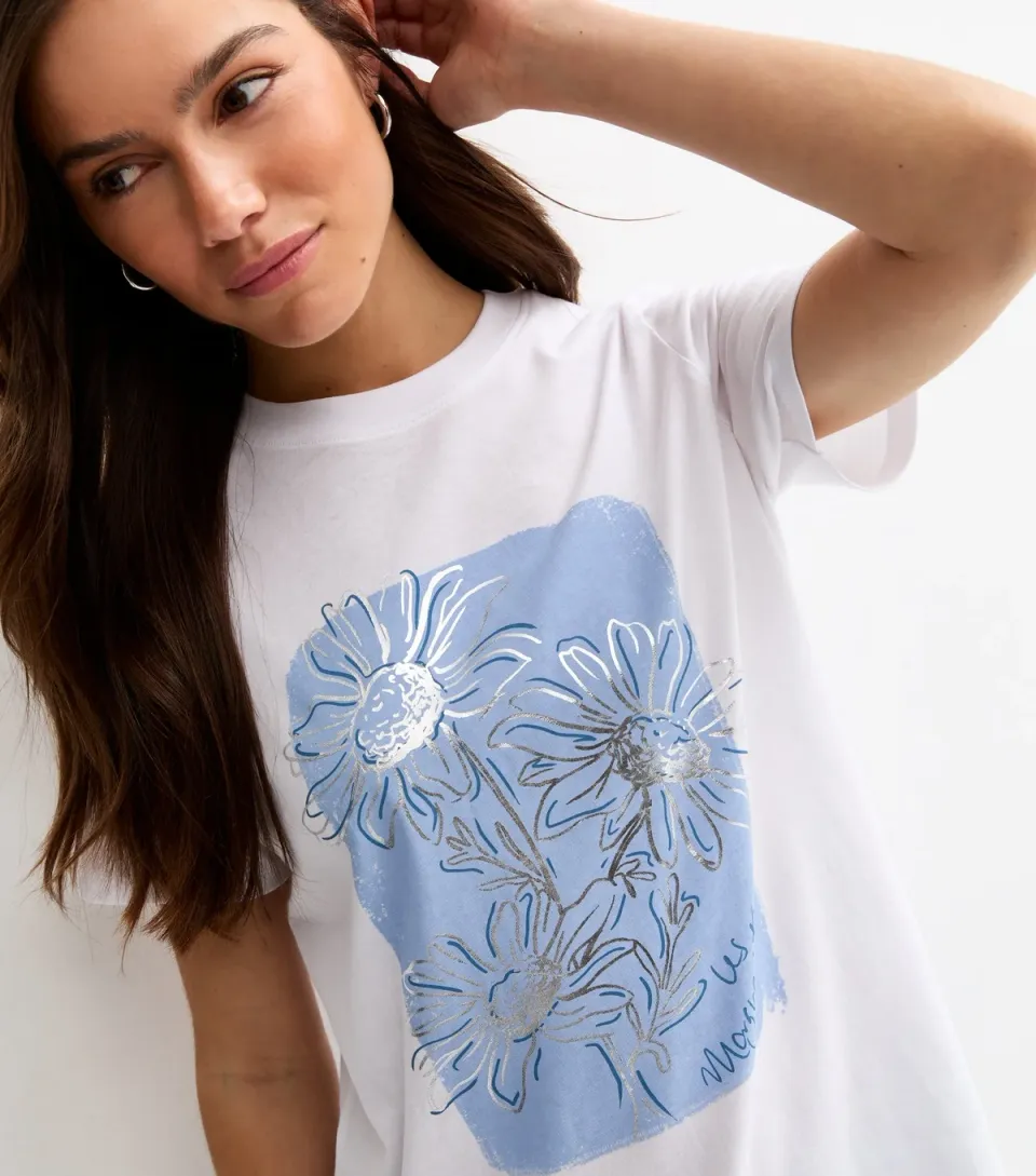 Women's Petite White Foil Flower Relaxed Top