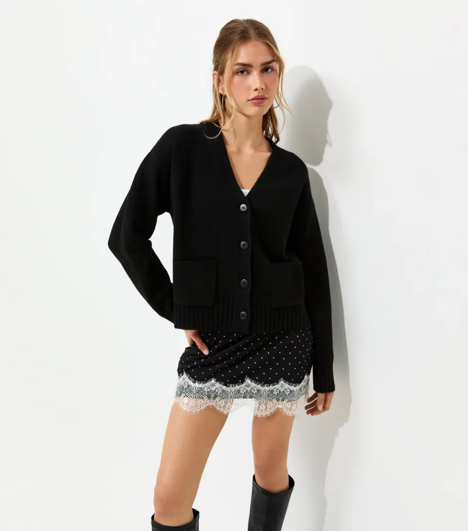 Women's Black Knitted Meet The Jean Pocket Cardigan