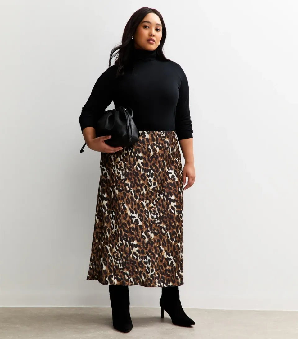 Women's Plus Size Brown Leopard Print Bias Cut Midi Skirt Curves