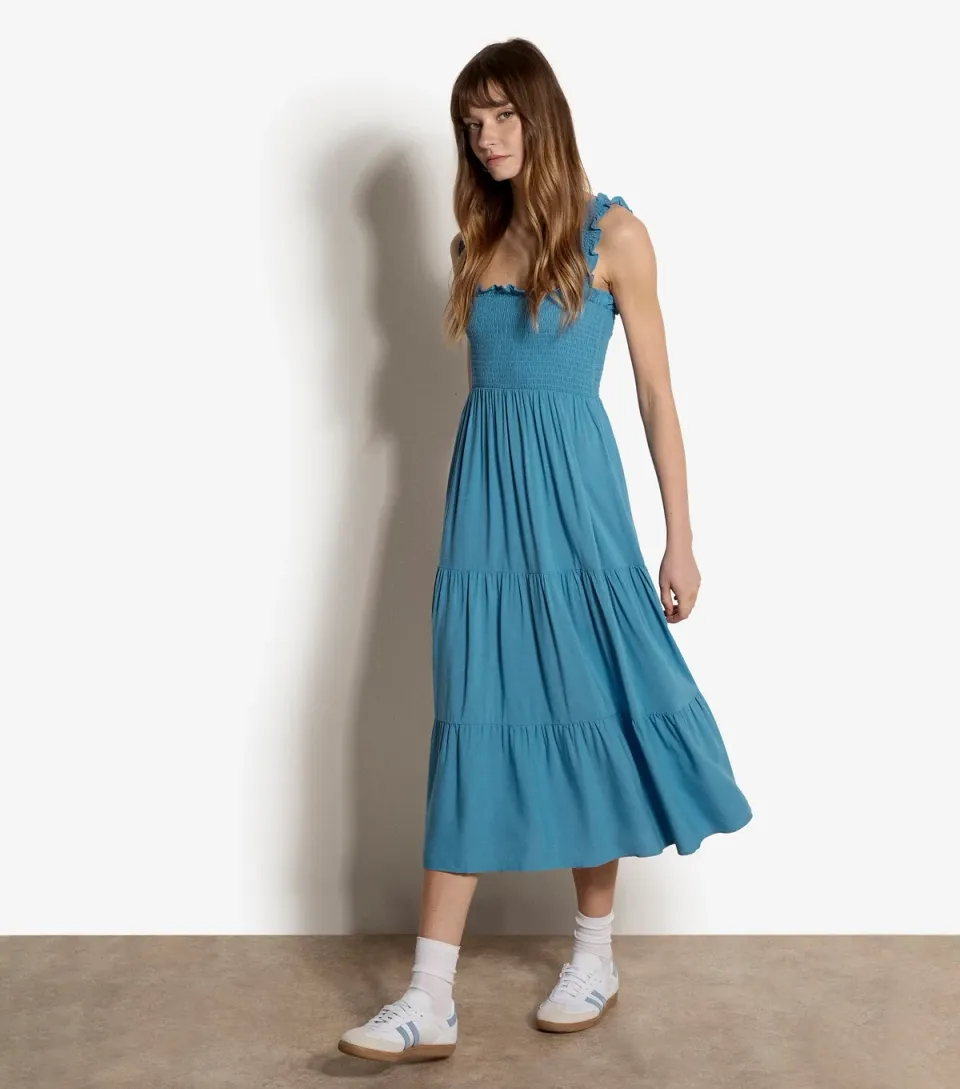 Women's Light Blue Tiered Smock Midi Dress