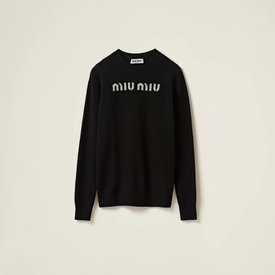 Wool and cashmere sweater