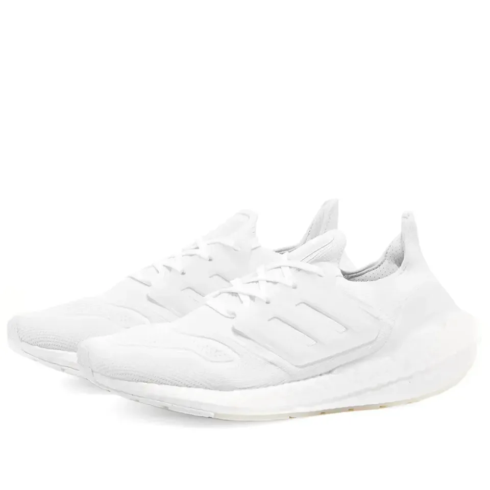 Ultraboost 22 W