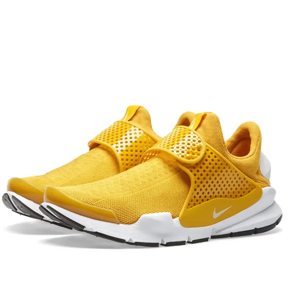 W Sock Dart