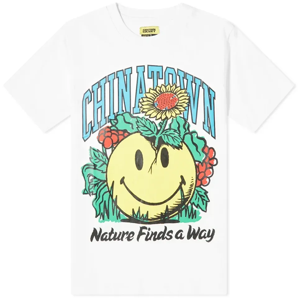 Chinatown Market Smiley Planter T-Shirt