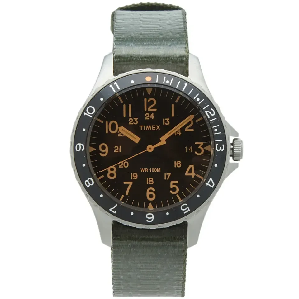 Diver Ocean Watch