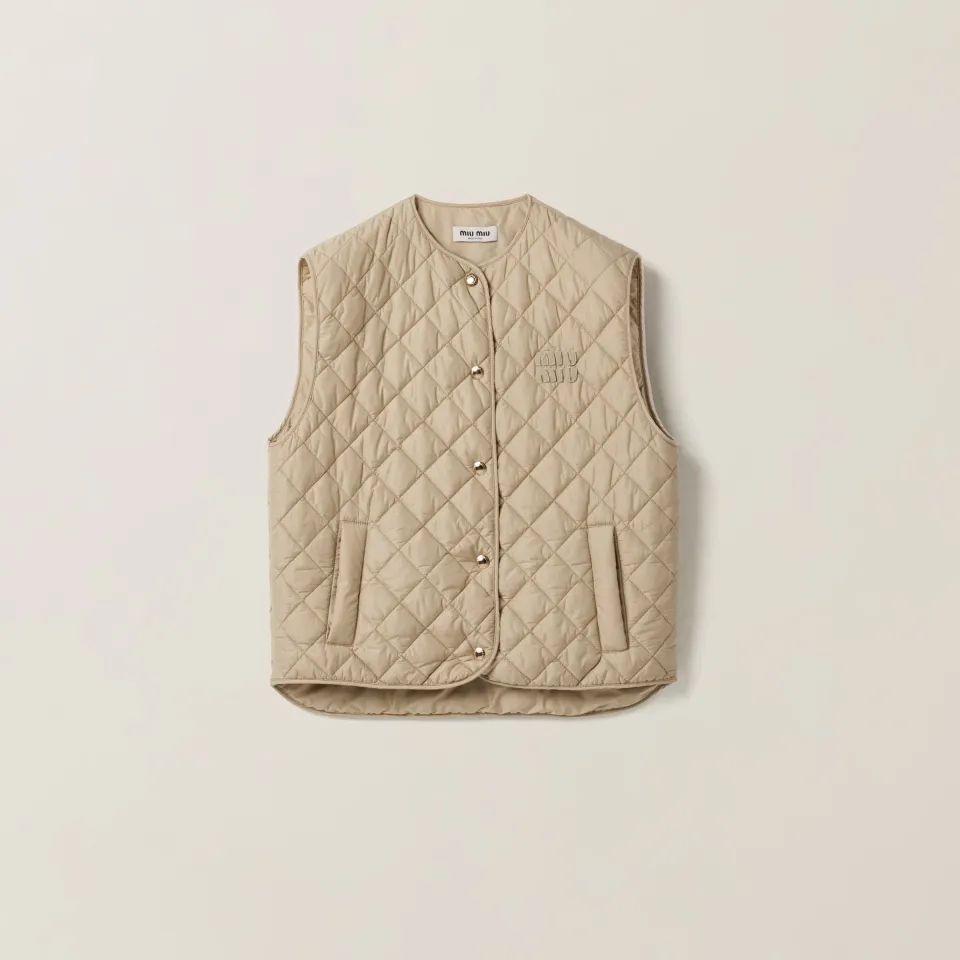 Technical fabric vest
