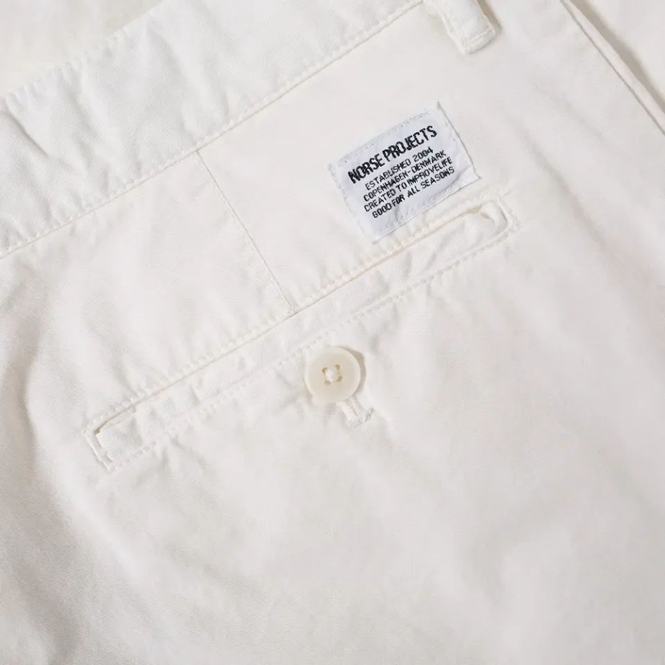 Aros Light Twill Chino
