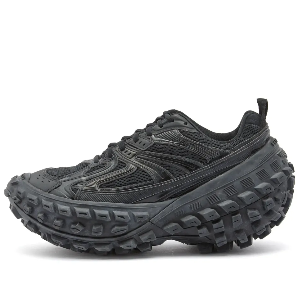 Bouncer Sneaker