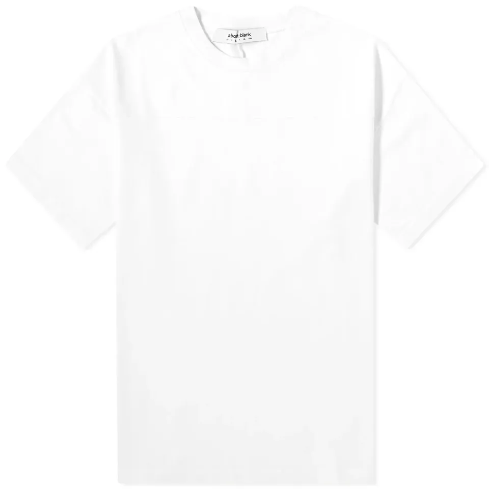 Field T-Shirt