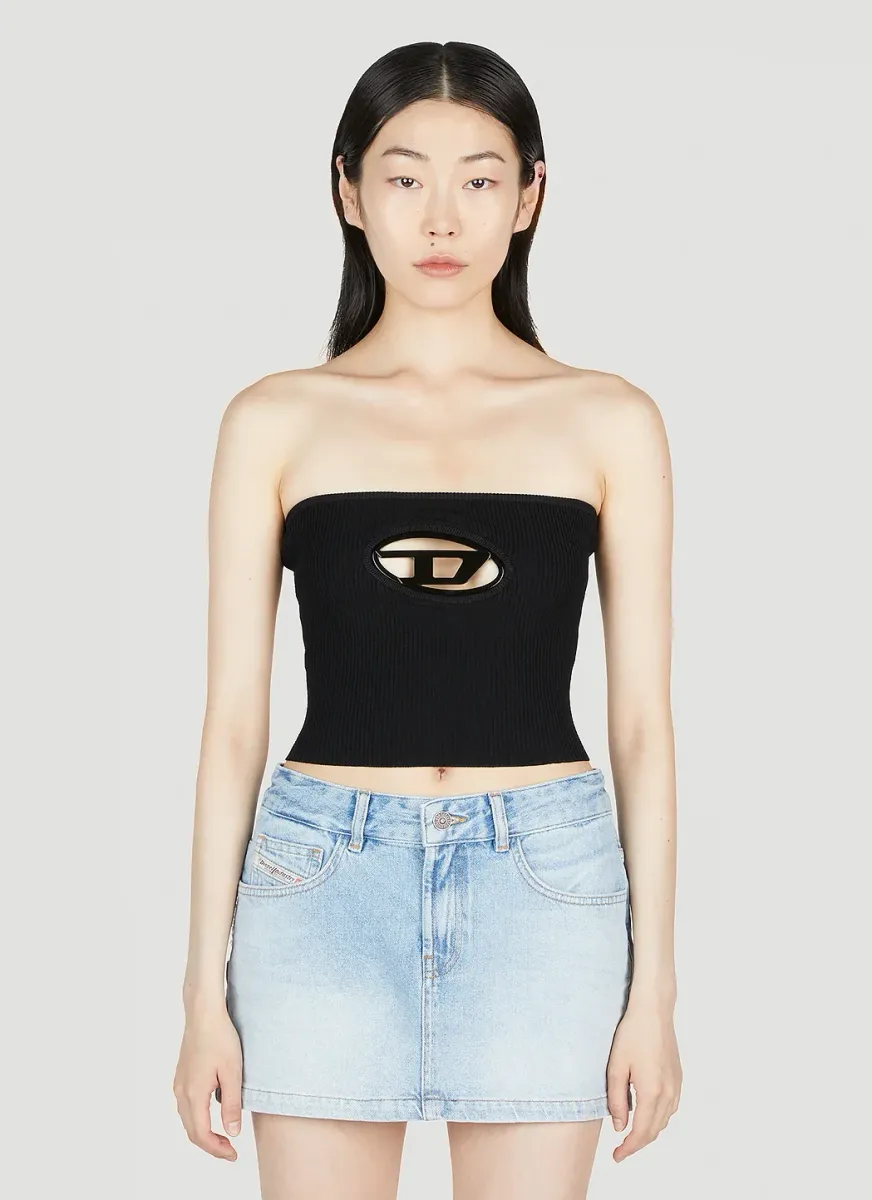 M-Clarksville Off Shoulder Top