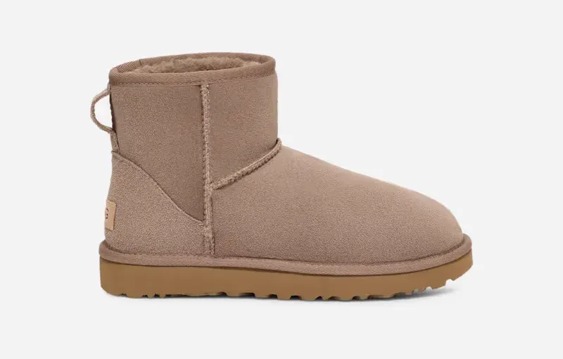 Classic Mini II Boot for Women, Twinface/Polyester/Leather