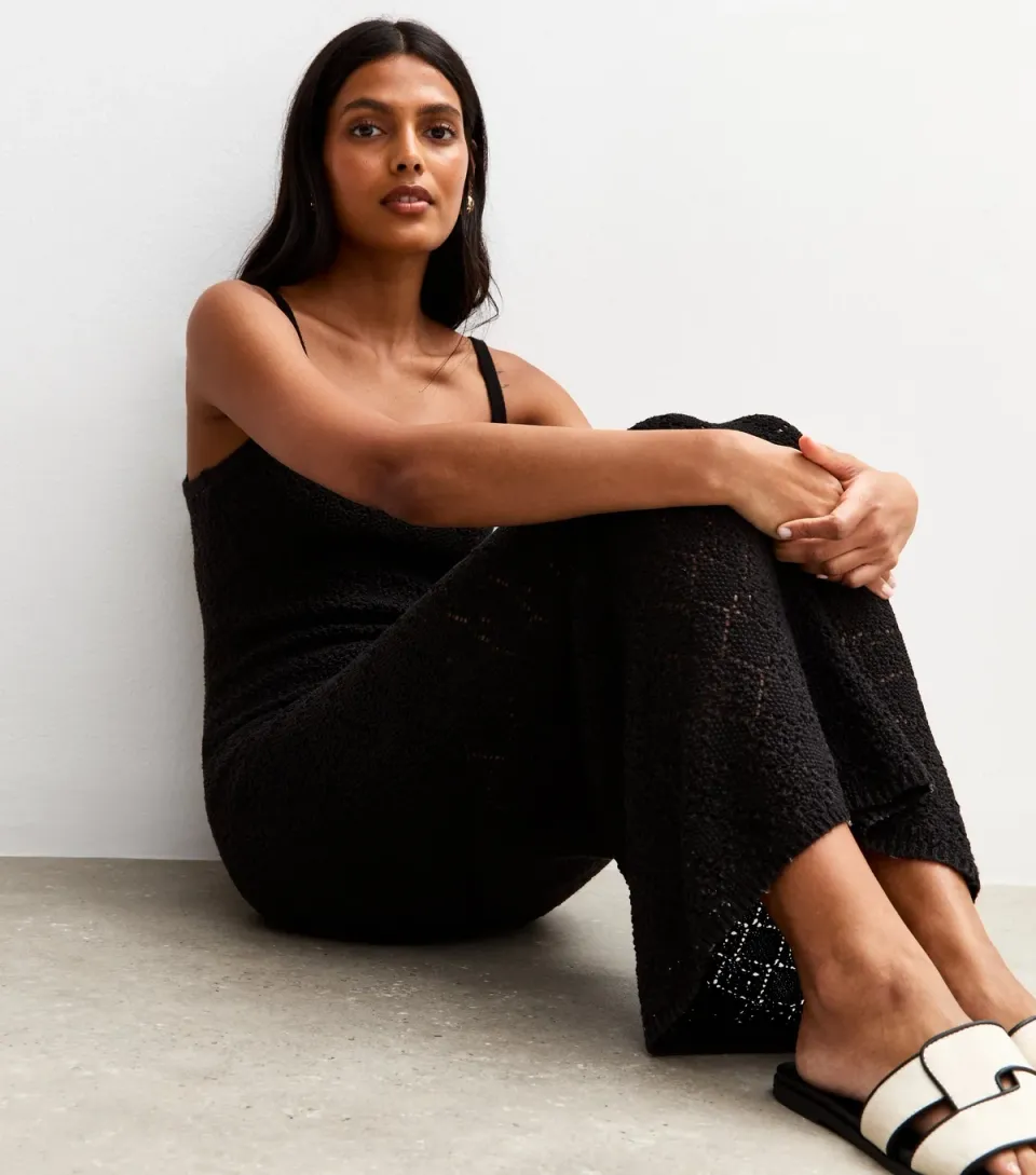 Women's Black Knitted Strappy Maxi Dress