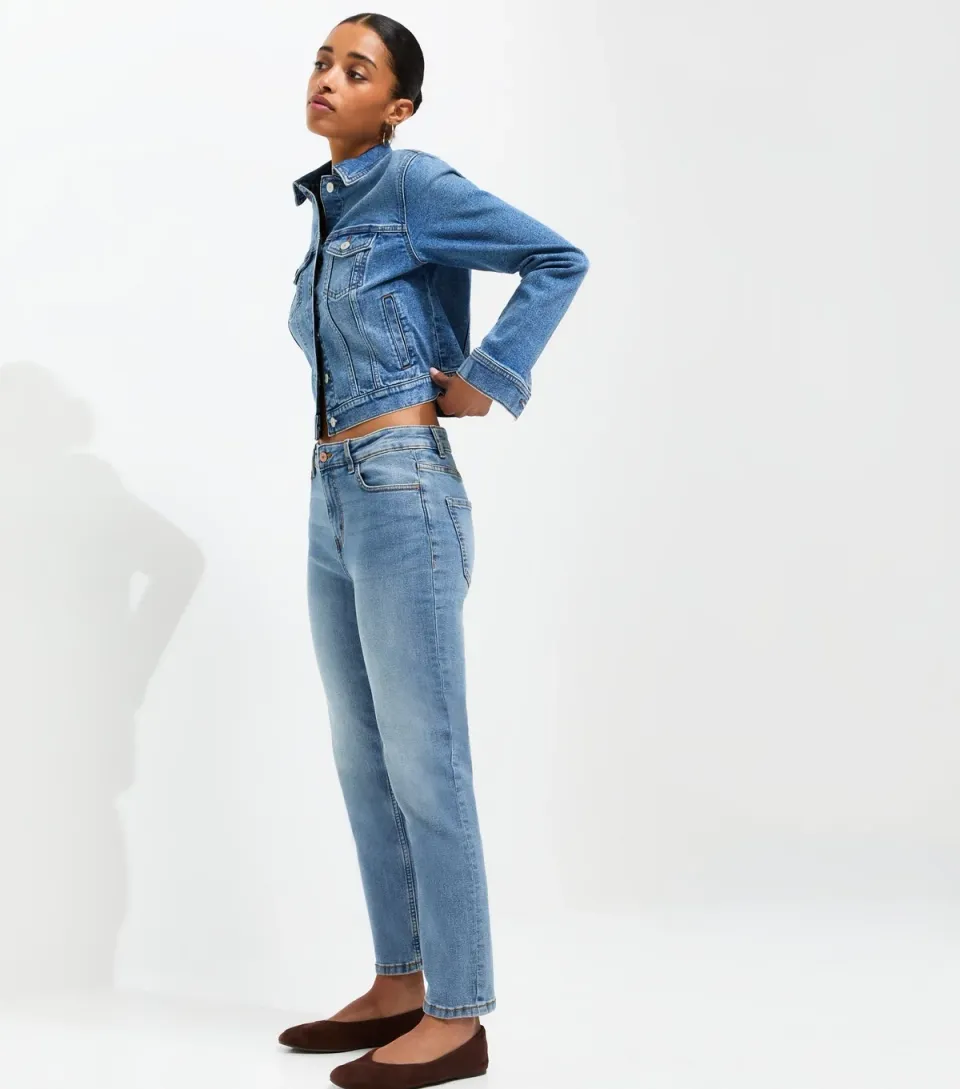 Women's Mid Blue Full Length Slim Straight Jeans